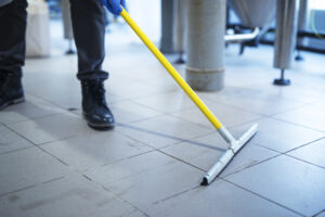 Professional cleaning tips for pristine vinyl tile floors