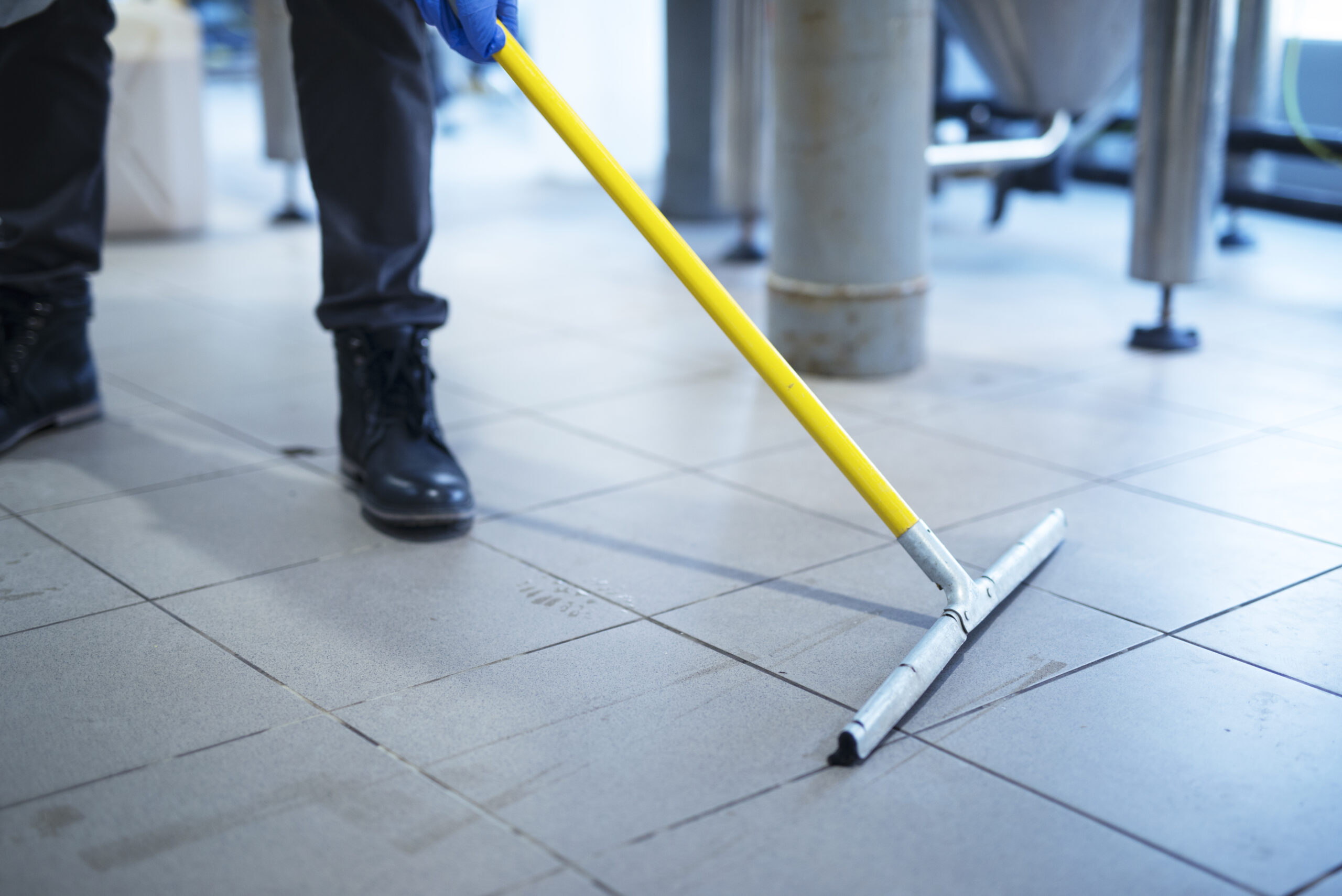 Secrets to Keeping Vinyl Tile Floors Clean & Pristine